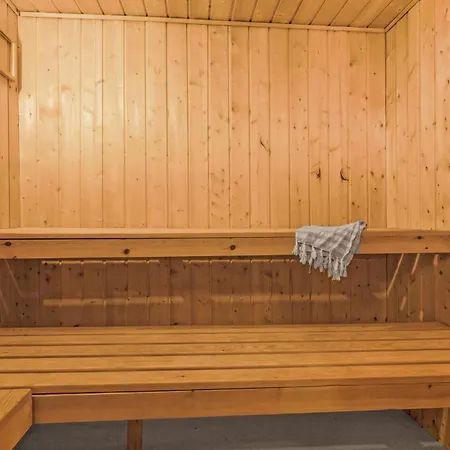 In Romo With Sauna *